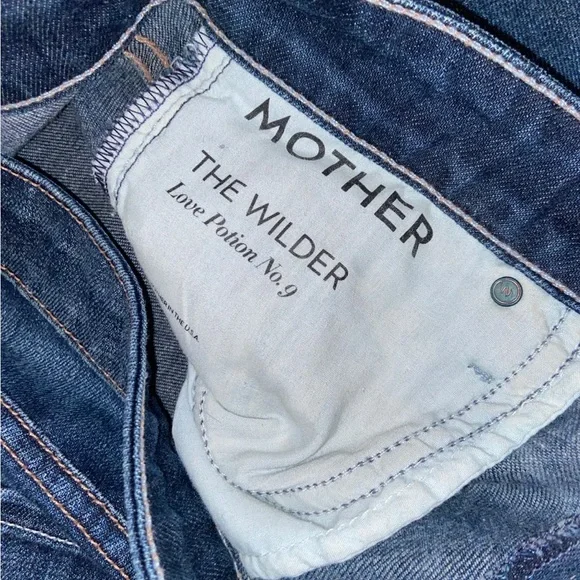 MOTHER The Wilder Love Potion Number 9 Dark Wash Flare Leg Jeans Size 29 - Picture 5 of 8